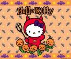 Hello Kitty одет на Хэллоуин